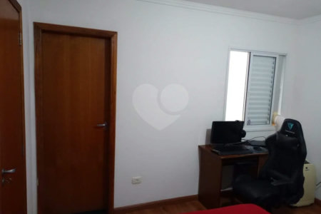 Sobrado à venda com 3 suítes em Vila Mazzei, São Paulo, SP