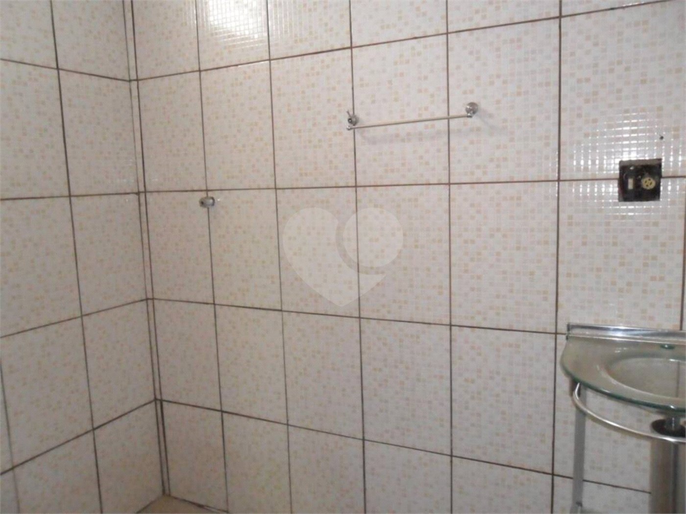 Sobrado à venda com 6 quartos, sendo 2 suítes,  em Residencial Parque dos Servidores, Ribeirão Preto, SP