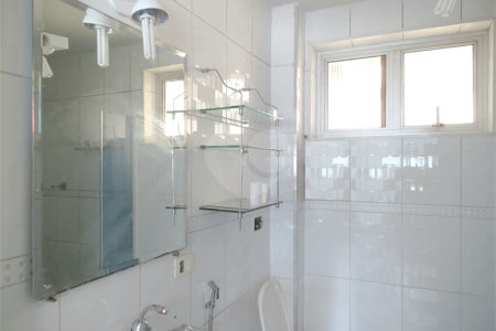 Apartamento com uma suíte na Bela Vista