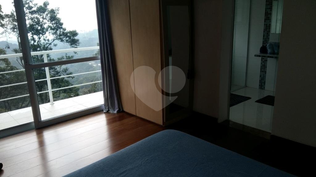 Casa à venda com 5 suítes no condomínio Parque Imperial da Cantareira, Mairiporã - SP