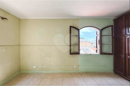 Sobrado à venda com 3 quartos, sendo 1 suíte,  em Vila Dom Pedro II, São Paulo, SP