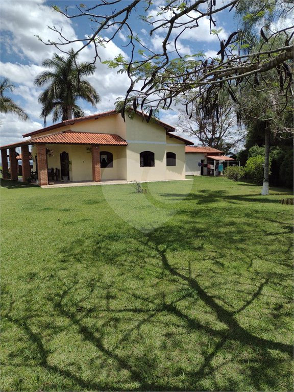 Sítio à venda com 4 quartos no Centro, Araçoiaba da Serra, SP