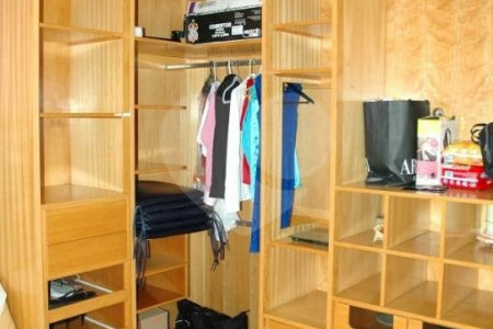Sobrado à venda com 5 quartos, sendo 4 suítes, em Interlagos, São Paulo, SP