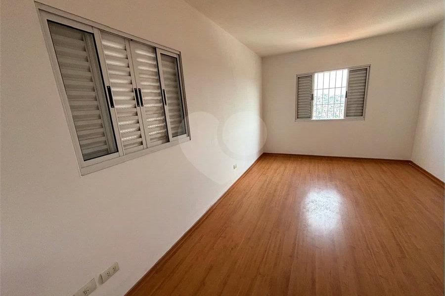 Sobrado à venda ou para alugar com 2 quartos em Vila Nova Cachoeirinha, São Paulo, SP