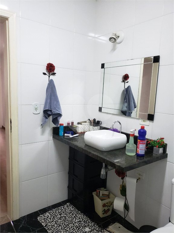 Sobrado à venda com 3 quartos, sendo 1 suíte, em Parada Inglesa, São Paulo, SP