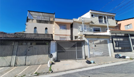 Sobrado à venda com 2 quartos em Vila Nivi, São Paulo, SP
