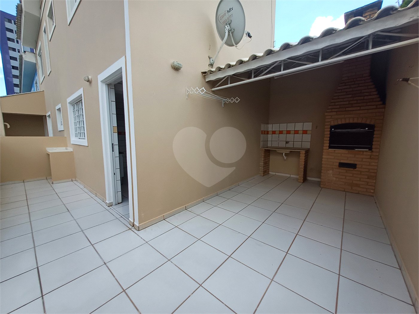 Sobrado à venda com 2 quartos em Jardim Ana Maria, Sorocaba, SP