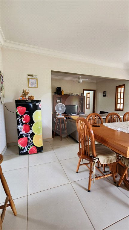 Chácara à venda com 3 quartos, sendo 1 suíte, em Jardim Buru, Salto, SP