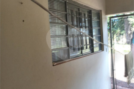 Imóvel para venda sendo 03 casas independentes na Vila Celina.