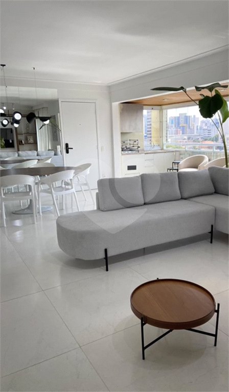 Apartamento à venda com 3 suítes no Centro, Santo André, SP