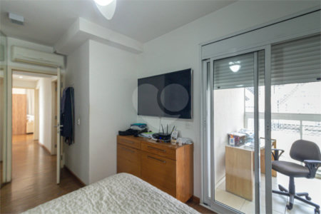 Apartamento à venda com 3 suítes em Paraíso, São Paulo, SP