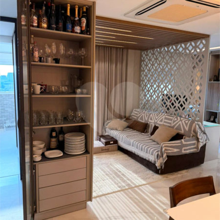 Apartamento à venda com 2 quartos, sendo 1 suíte, em Barra Funda, São Paulo, SP