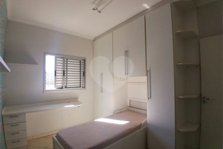 Apartamento à venda com 3 quartos, sendo 1 suíte,  em Jardim Brasil, São Roque, SP