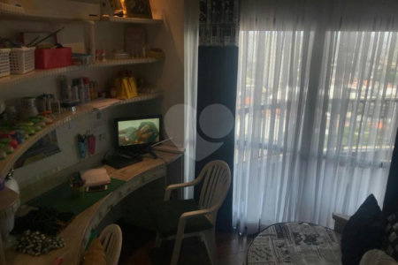 Apartamento à venda com 5 quartos, sendo 3 suítes, em Vila Gomes Cardim, São Paulo, SP