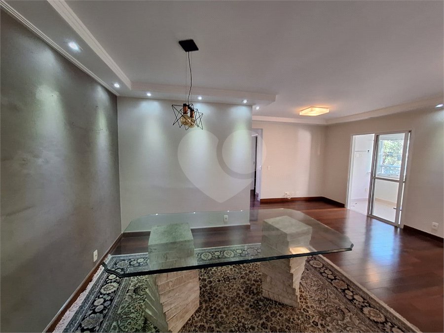 Apartamento para alugar com 3 suítes em Vila Suzana, São Paulo, SP