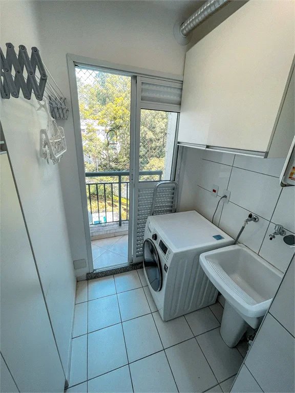 Apartamento à venda com 2 quartos, sendo 1 suíte, em Vila Andrade, São Paulo, SP