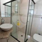 Sobrado à venda com 3 quartos, sendo 1 suíte, em Vila Constança, São Paulo, SP