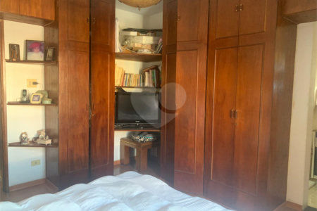 Casa à venda com 3 quartos, sendo 1 suíte,  em Vila Nair, São Paulo, SP