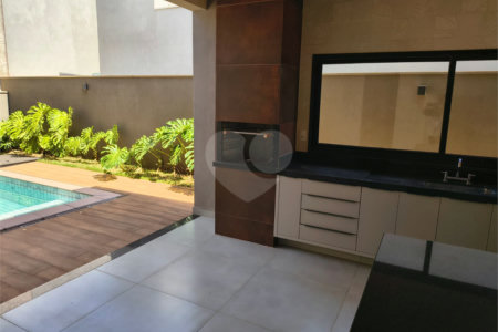 Casa à venda com 3 suítes no condomínio Villa DI San Paolo, Ribeirão Preto - SP