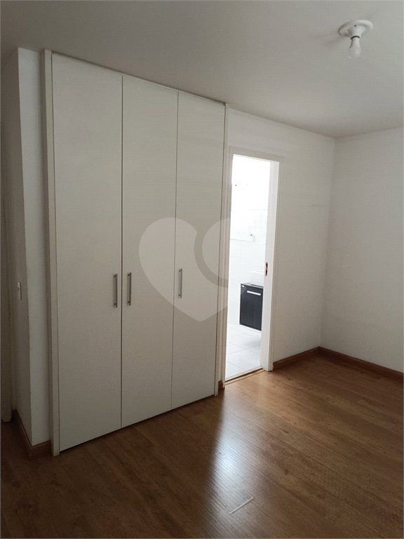Apartamento à venda com 4 quartos, sendo 2 suítes, em Itaim Bibi, São Paulo, SP