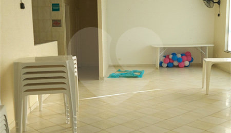 Apartamento à venda com 3 quartos, sendo 1 suíte,  em Vila Parque Jabaquara, São Paulo, SP