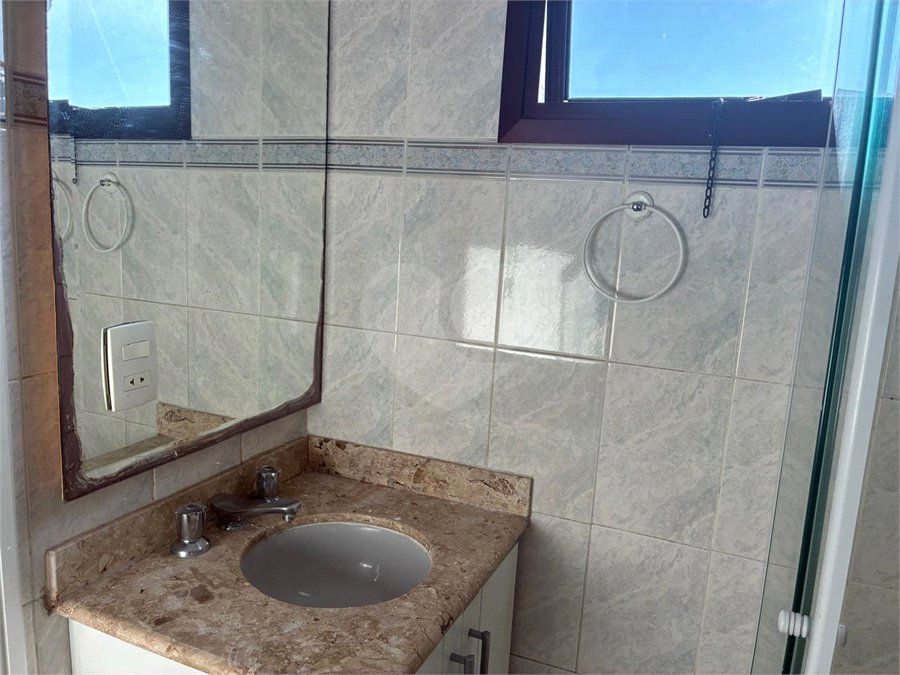 Apartamento à venda com 3 suítes em Vila Galvão, Guarulhos, SP