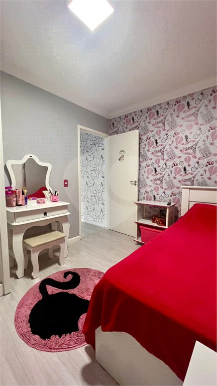 Casa à venda com 2 quartos no condomínio Rubi, Jacareí - SP