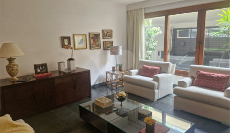 Casa à venda com 3 quartos, sendo 1 suíte,  em Chácara Monte Alegre, São Paulo, SP