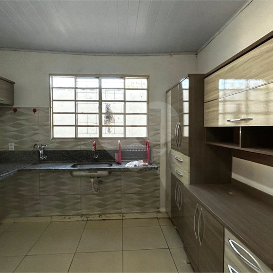 Casa à venda com 2 quartos, sendo 1 suíte, em Bosque das Araras, Três Lagoas, MS