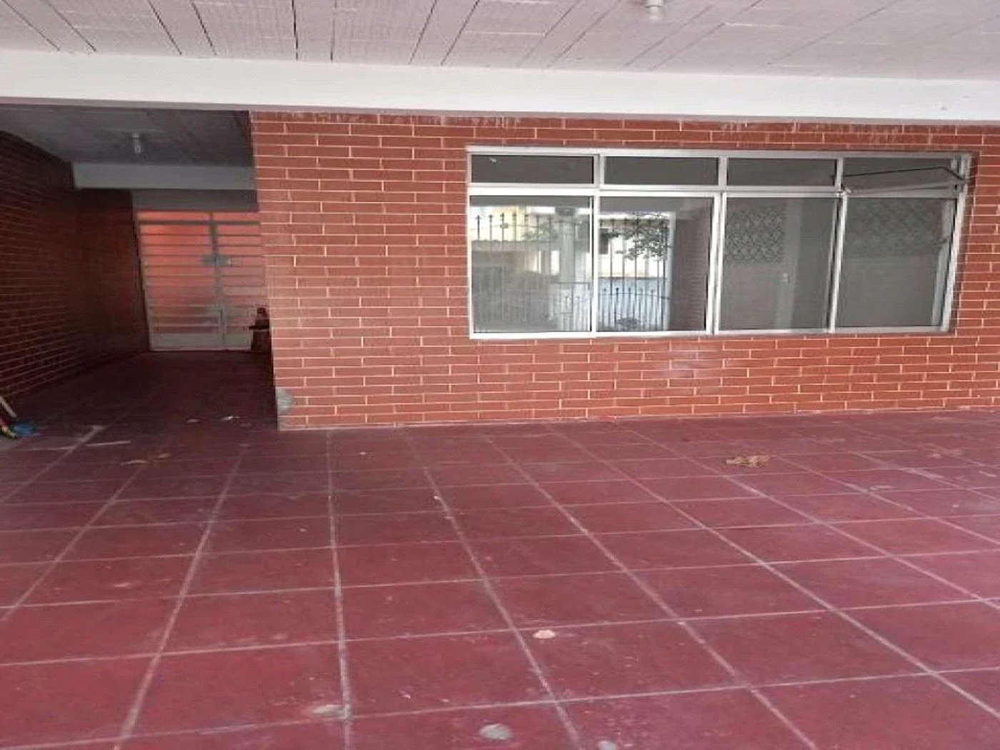 Casa à venda com 3 quartos em Jardim Gilda Maria, São Paulo, SP