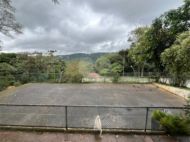 Casa à venda ou para alugar com 5 quartos em Roseira, Mairiporã, SP
