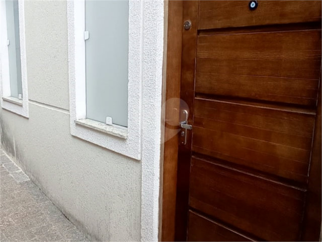 Casa à venda com 2 suítes no condomínio Residencial Pavoni I, São Paulo - SP