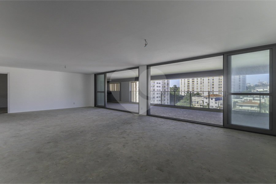 Apartamento à venda com 4 quartos, sendo 3 suítes, em Perdizes, São Paulo, SP