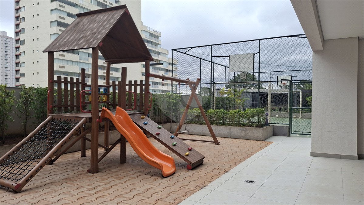 Apartamento para alugar com 2 quartos, sendo 1 suíte, em Alto da Boa Vista, São Paulo, SP