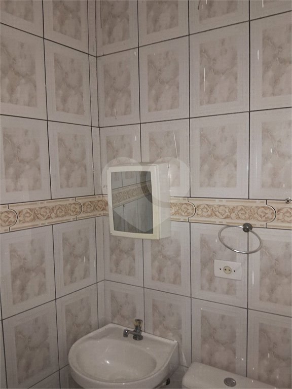 Casa de Vila para alugar com 1 quarto em Jardim Fontalis, São Paulo, SP