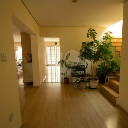 Casa à venda com 4 quartos, sendo 1 suíte, em Santa Luzia, Alumínio, SP