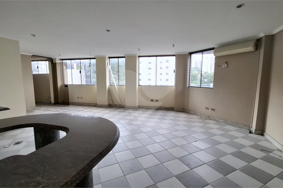 Casa à venda com 4 suítes em Santana, São Paulo, SP