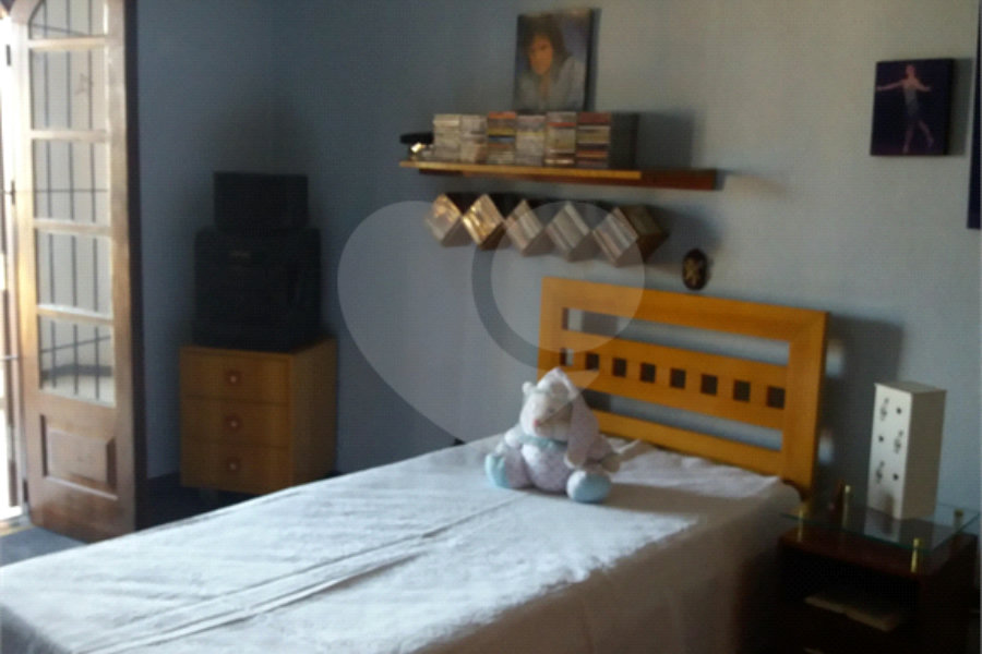 Sobrado à venda com 3 quartos, sendo 1 suíte,  em Vila Maria, São Paulo, SP