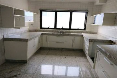 Apartamento à venda com 4 suítes em Vila Andrade, São Paulo, SP