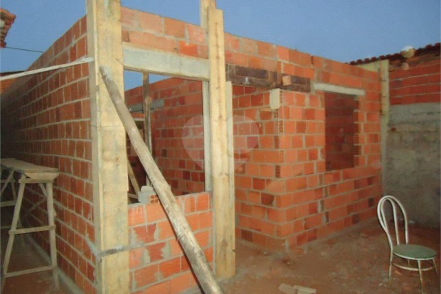 Casa à venda com 2 quartos, sendo 1 suíte,  em Vila Guilherme, São Paulo, SP
