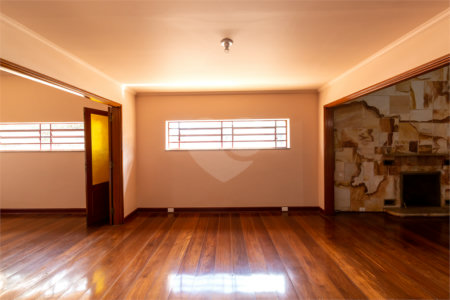 Casa à venda com 4 quartos, sendo 2 suítes, em Perdizes, São Paulo, SP