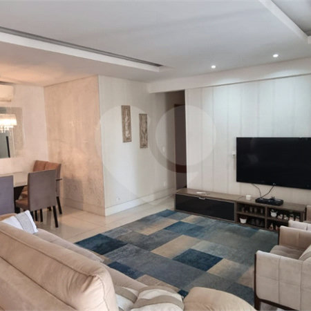 Apartamento à venda com 3 suítes em Santa Teresinha, São Paulo, SP