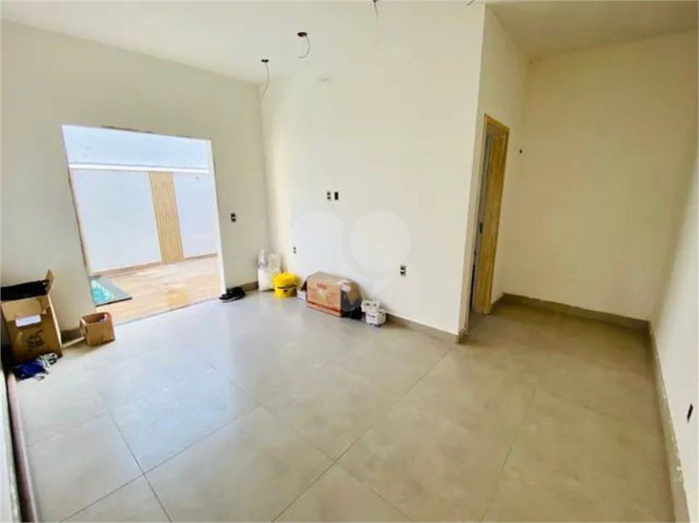 Casa à venda com 3 quartos, sendo 1 suíte, no condomínio Reserva Ipanema I, Sorocaba - SP