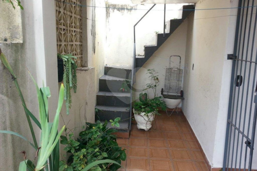 Sobrado à venda com 3 quartos, sendo 1 suíte, em Vila Galvão, Guarulhos, SP