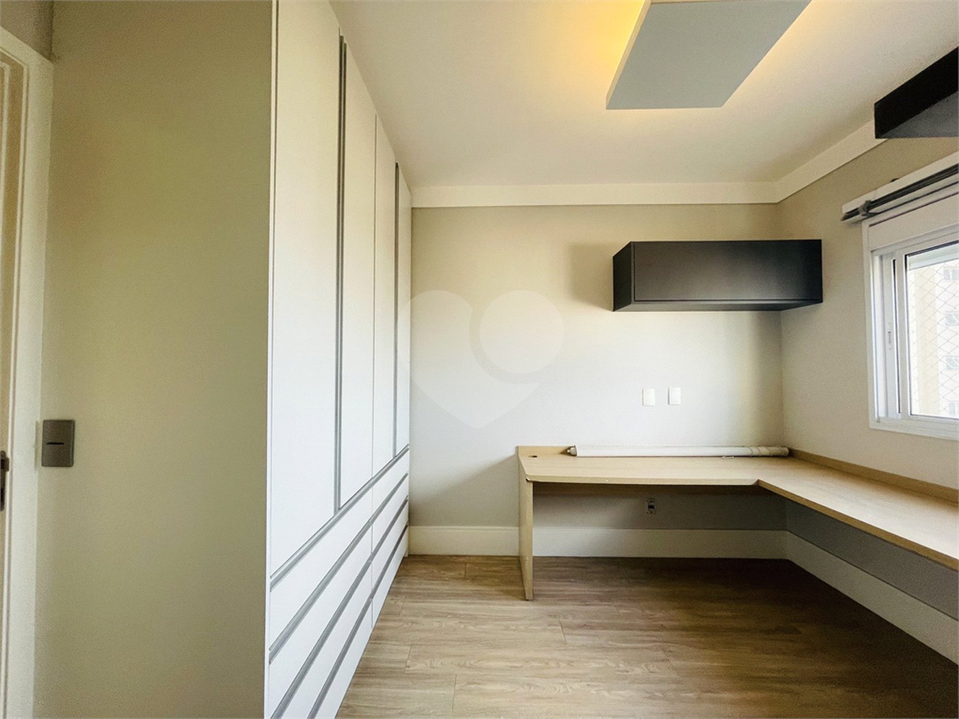 Apartamento à venda com 3 suítes em Vila Gilda, Santo André, SP