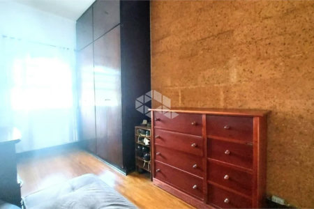 Casa à venda com 4 quartos, sendo 1 suíte,  em Lapa, São Paulo, SP