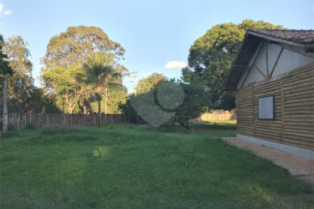 Chácara à venda com 5 quartos, sendo 1 suíte, em Tibaia de São Fernando, São Carlos, SP