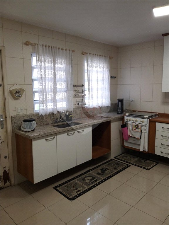 Sobrado à venda com 3 quartos, sendo 1 suíte, em Vila Paulista, São Paulo, SP