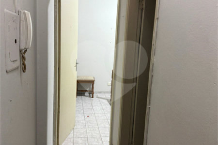 Apartamento à venda com 2 quartos em Aclimação, São Paulo, SP