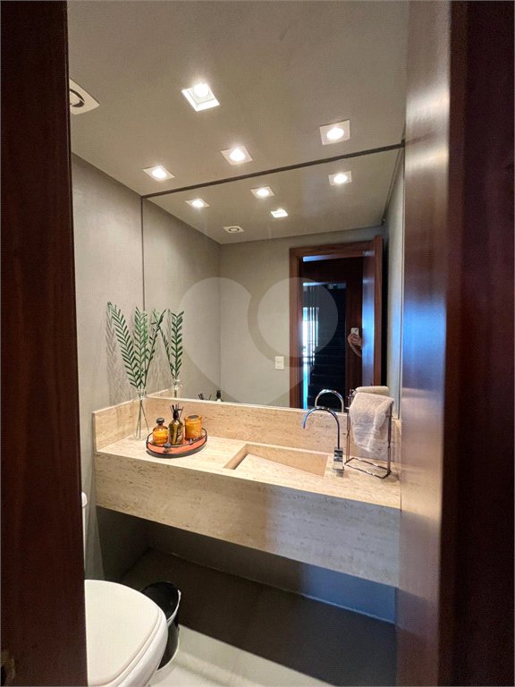 Apartamento à venda com 3 quartos, sendo 2 suítes, em Cerqueira César, São Paulo, SP